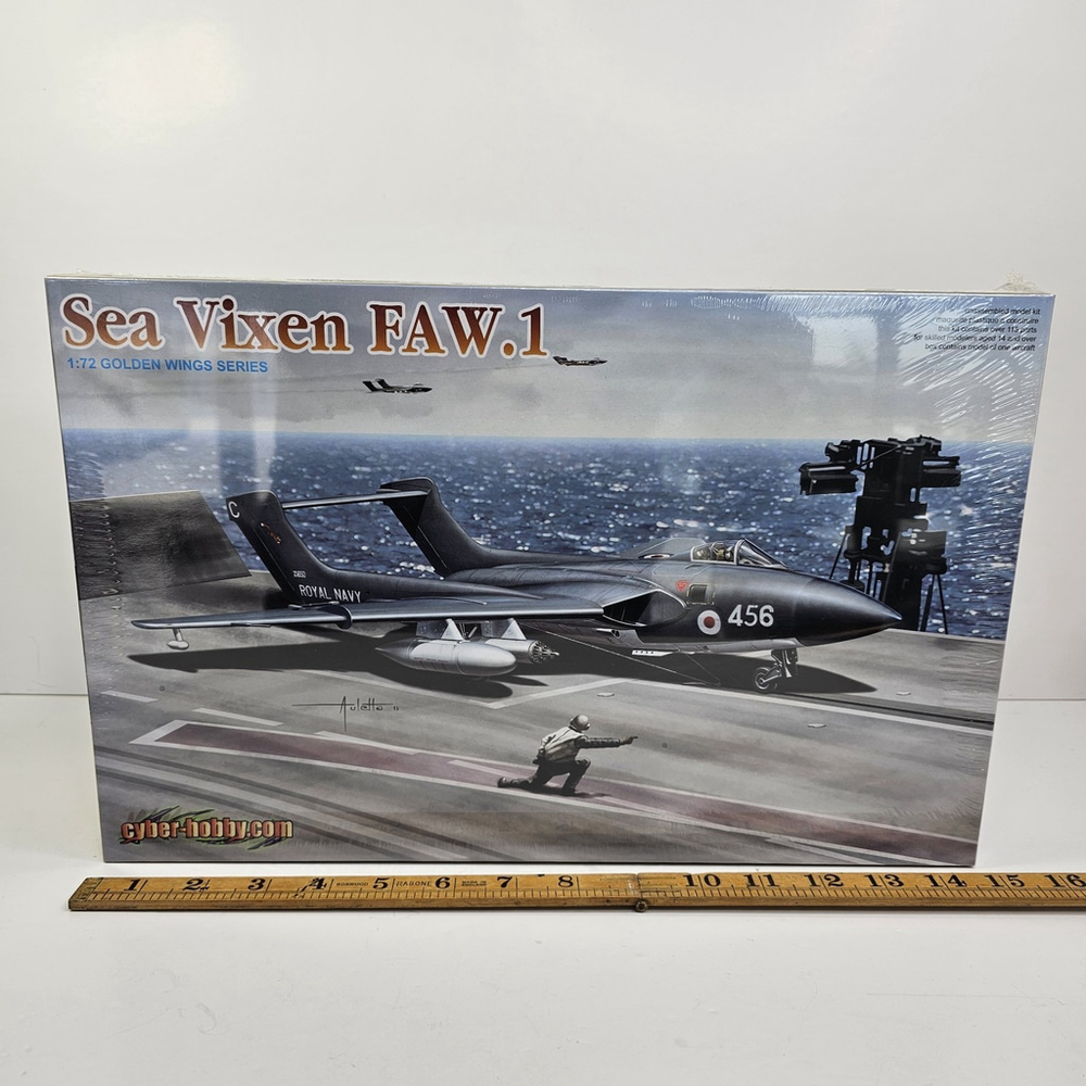 SEALED Cyber Hobby Sea Vixen FAW.1 1/72 Golden Wings Series Royal Navy Model Kit